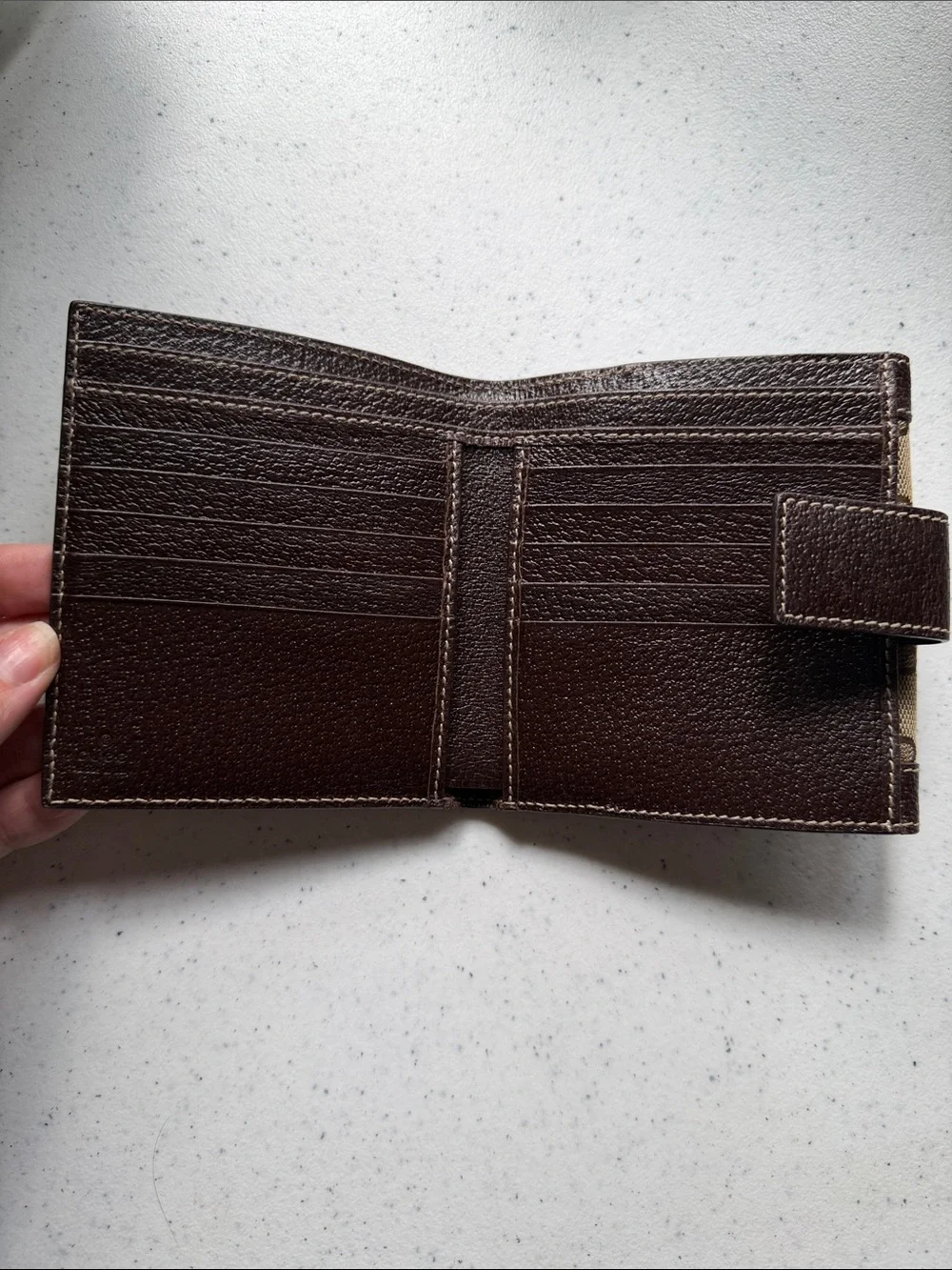 Gucci Tan and Brown GG Canvas Compact Wallet - Picture 9 of 12